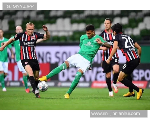 德甲分析：柏林联合在客场挑战中成功全身而退的战术解析