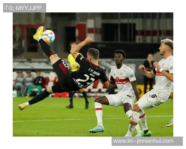 德甲分析:柏林联合在客场挑战中成功全身而退的战术解析 德甲分析:柏林联合在客场挑战中成功全身而退的战术解析