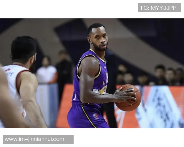 辽宁男篮调整阵容杰隆布朗与奥利弗注册取消亨特成功加盟 辽宁男篮调整阵容杰隆布朗与奥利弗注册取消亨特成功加盟